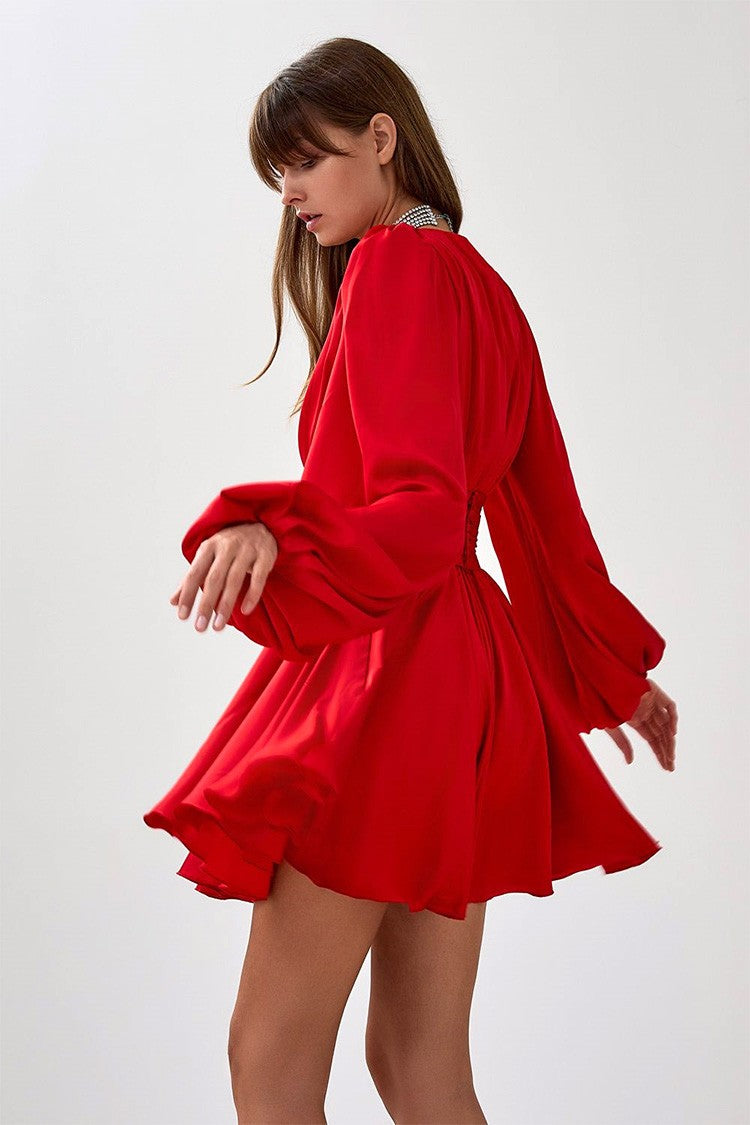 Robe courte ajustée chic à manches longues – Élégante et stylée pour toutes les occasions